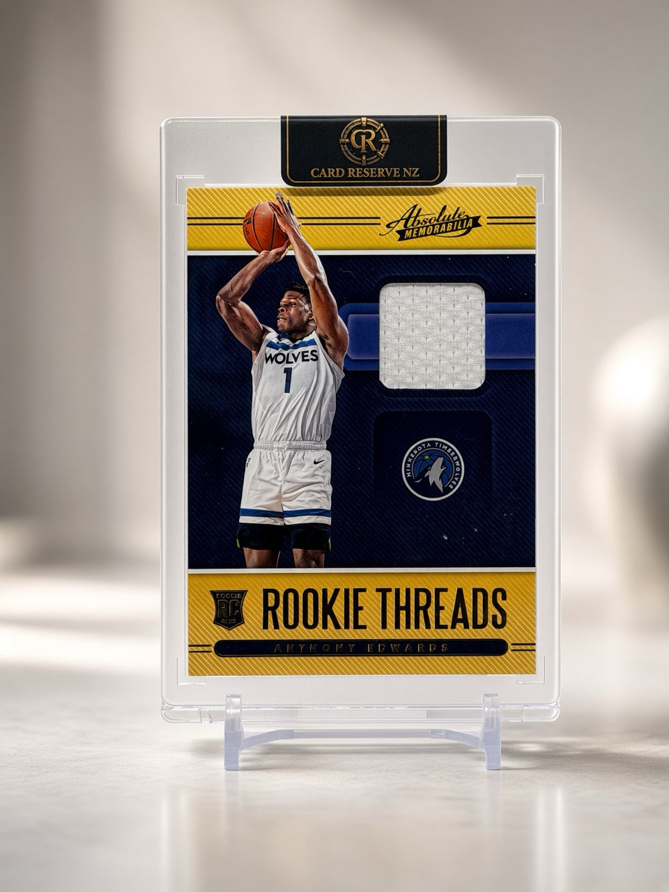 2020-21 Panini Absolute Memorabilia Anthony Edwards Rookie Threads Memorabilia — front