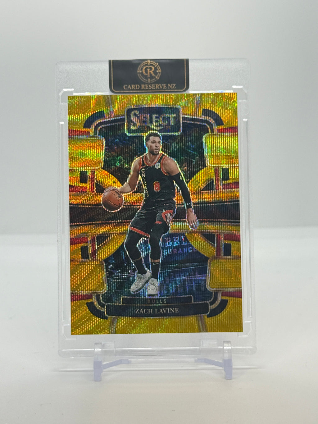2023-24 Panini Select Zach LaVine Concourse Gold Wave Prizm 09/10 #16 — Raw — front