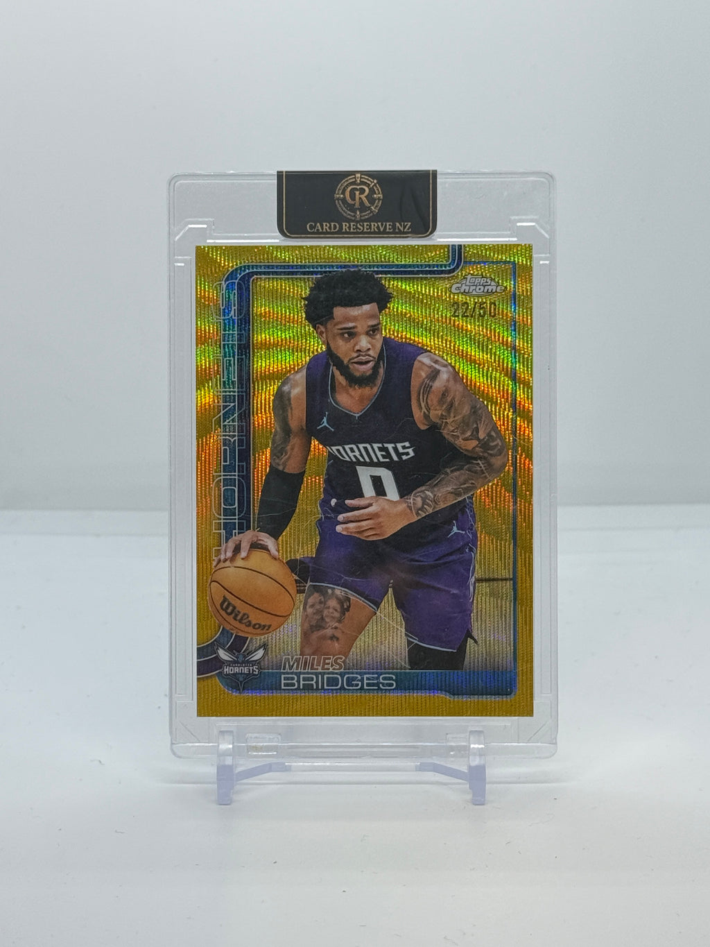 2025-26 Topps Chrome Miles Bridges Gold Wave Refractor 42/50 #30 – Raw front