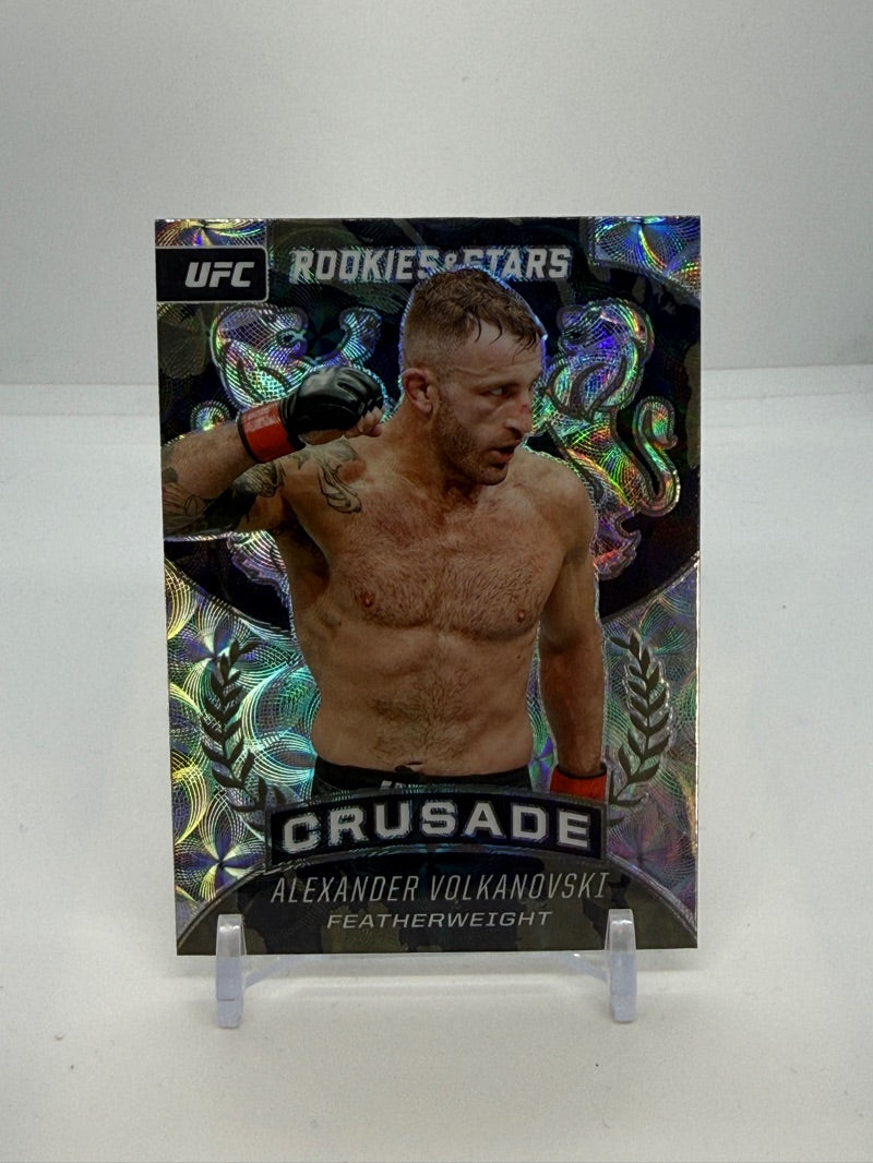 2021 Panini Crusade UFC Asia Alexander Volkanovski Asia Scope #236 — Raw — front