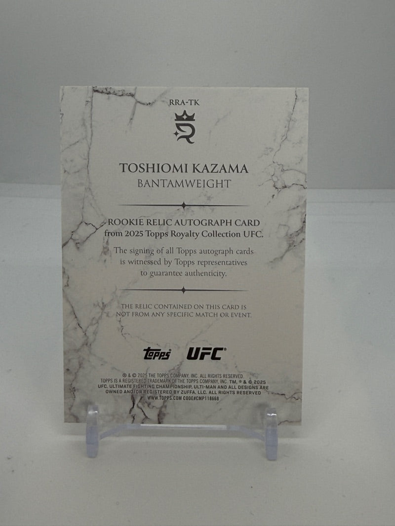 2025 Topps Royalty UFC Toshiomi Kazama Rookie Relic Autographs 60/99 #RRA-TK — Raw — back