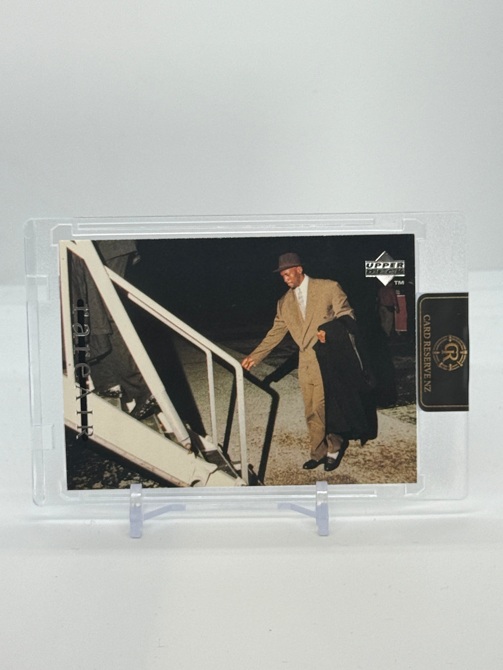 1994 Upper Deck Rare Air Michael Jordan Base #25 — Raw — front