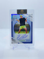 2026 Topps Chrome Tennis Jakub Mensik Blue Refractor Autograph #AT-JMK 101/150 — front